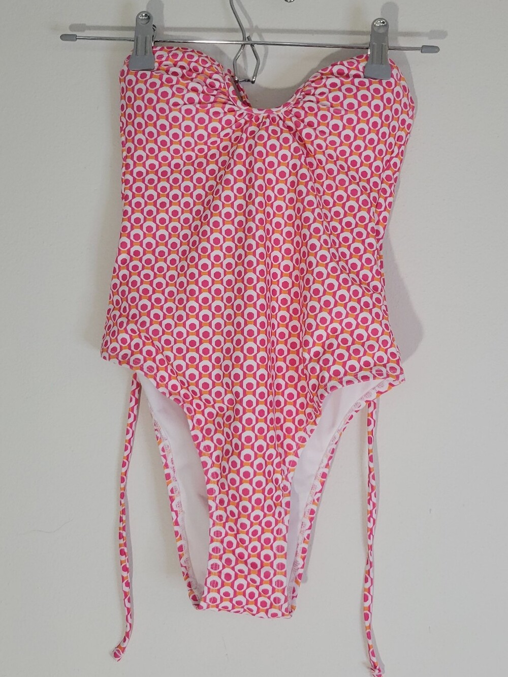 No Boundaries GIRL XXS Pink & White Geometric One-Piece Swimsuit